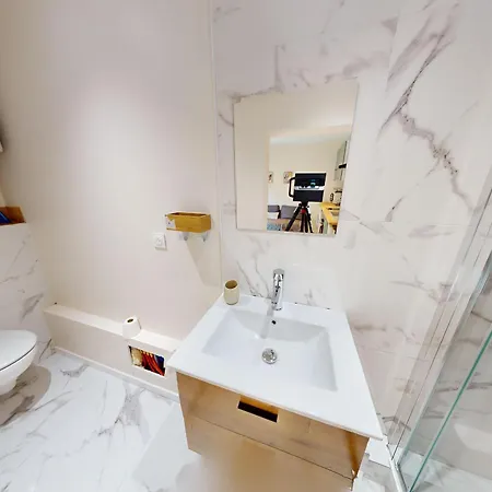アパート Lumineux 2 Min Plage, 35m² Avec Jardin Privatif, Wi-fi, Ideal Famille/amis, - Fr-1-785-16 アグド